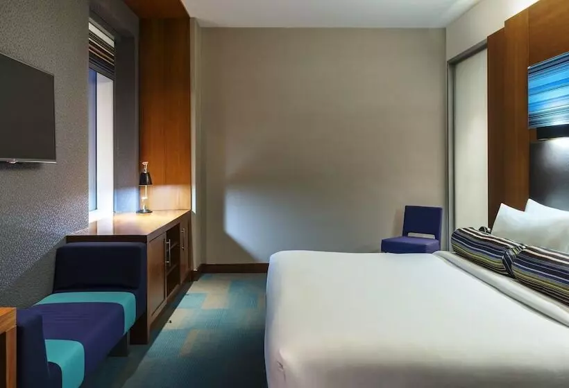 ダブルベッドスタンダードルーム, Aloft Abu Dhabi