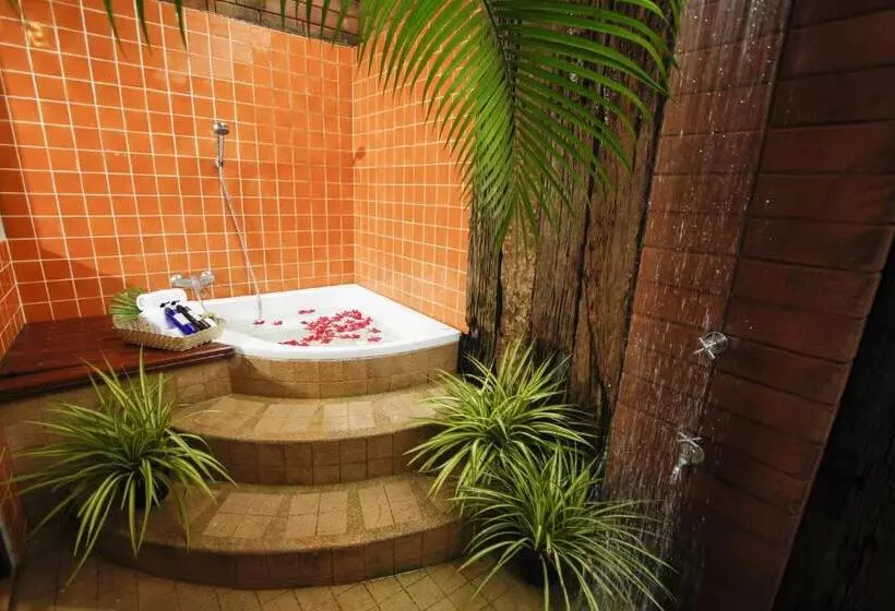 オーシャンビューのデラックス１ベッドルームビラ, Baan Grood Arcadia Resort & Spa
