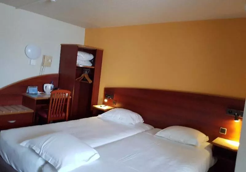 スタンダードルーム, Comfort Hotel Etampes