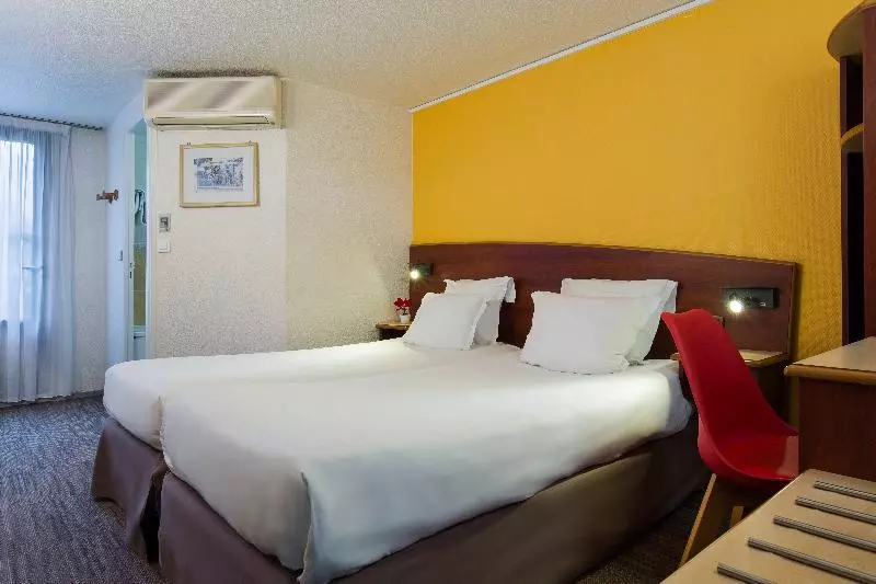 スタンダードルーム, Comfort Hotel Etampes
