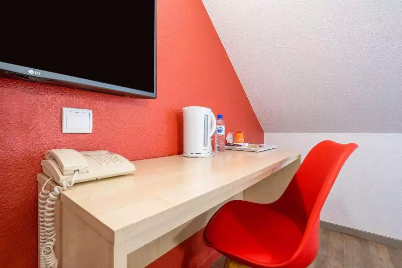 スタンダードシングルルーム, Comfort Hotel Etampes