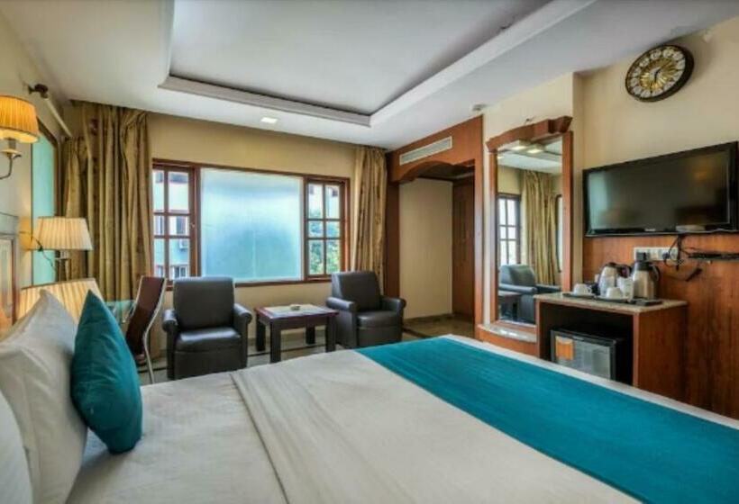 스탠다드 룸, Golden Metro