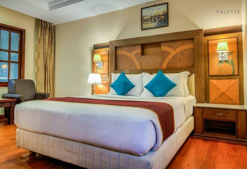 디럭스 룸, Golden Metro