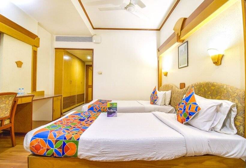 Номер Executive, Fabhotel President