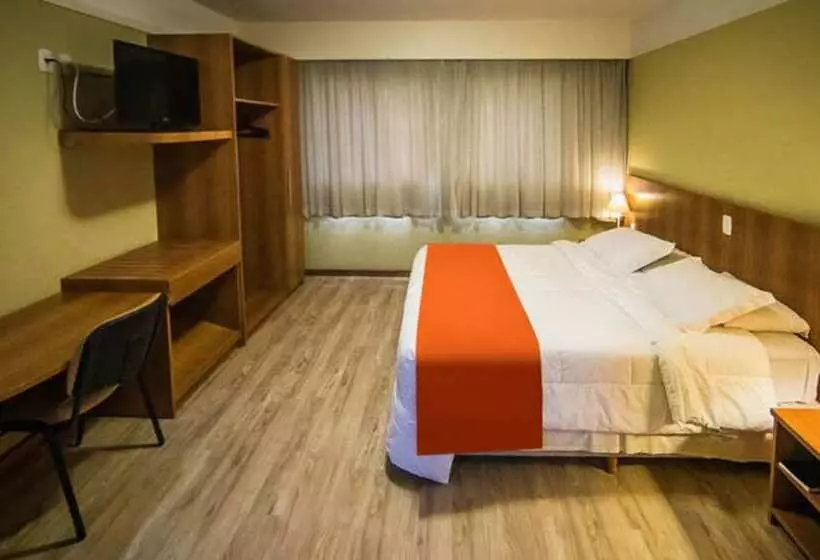 اتاق استاندارد, Tri Hotel Executive Caxias