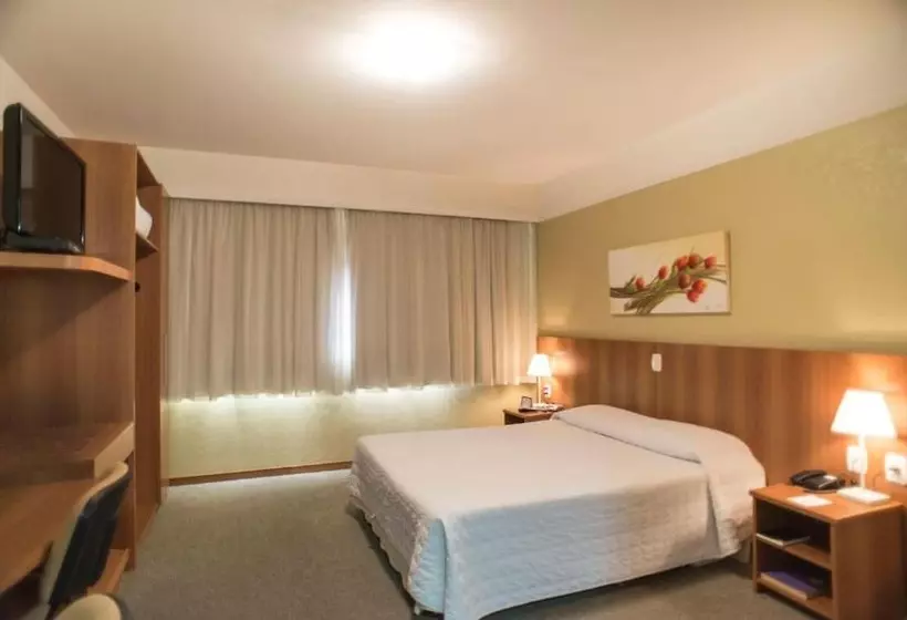 اتاق استاندارد, Tri Hotel Executive Caxias