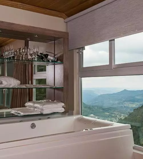 اتاق سوپریور با وان آب گرم, Villa Bella Hotel & Spa Gramado