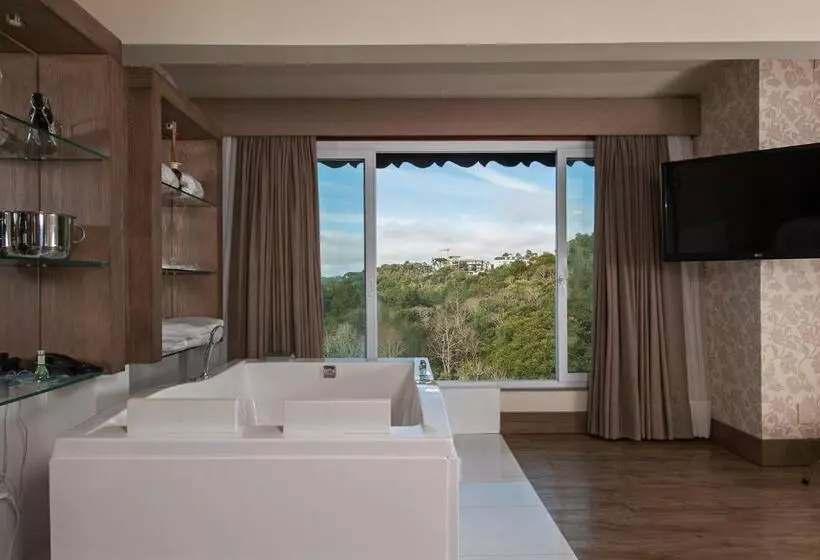 سوئیت جونیور با چشمانداز کوهستان, Villa Bella Hotel & Spa Gramado