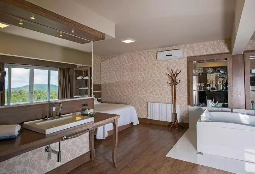 سوئیت جونیور با چشمانداز کوهستان, Villa Bella Hotel & Spa Gramado