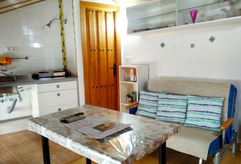 آپارتمان 1 خوابه, Golondrinas De La Alhambra