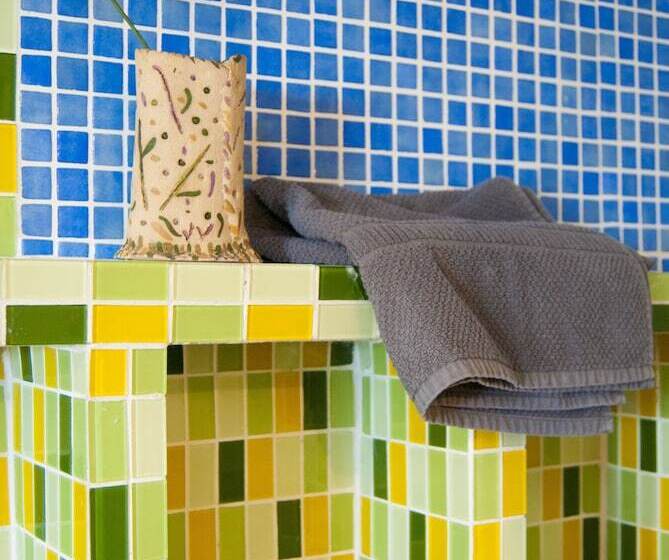 استودیوی لوکس, Golondrinas De La Alhambra