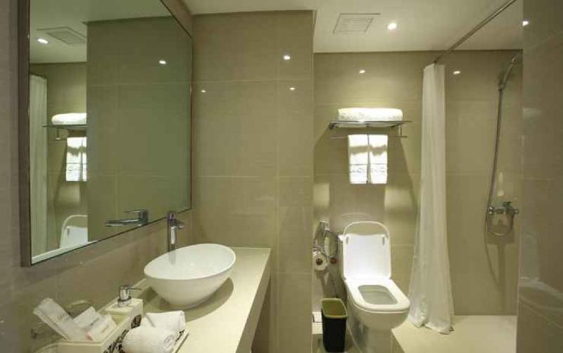 استودیوی استاندارد, Golondrinas De La Alhambra