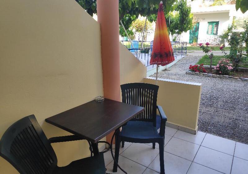 آپارتمان 1 خوابه, Leonidas Studios & Apartments