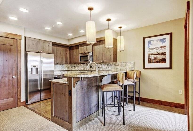 Апартаменты 2 Спальни, One Ski Hill, A Rockresort