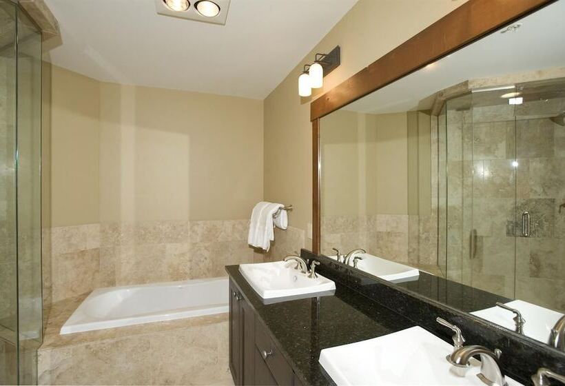 Апартаменты 2 Спальни, One Ski Hill, A Rockresort