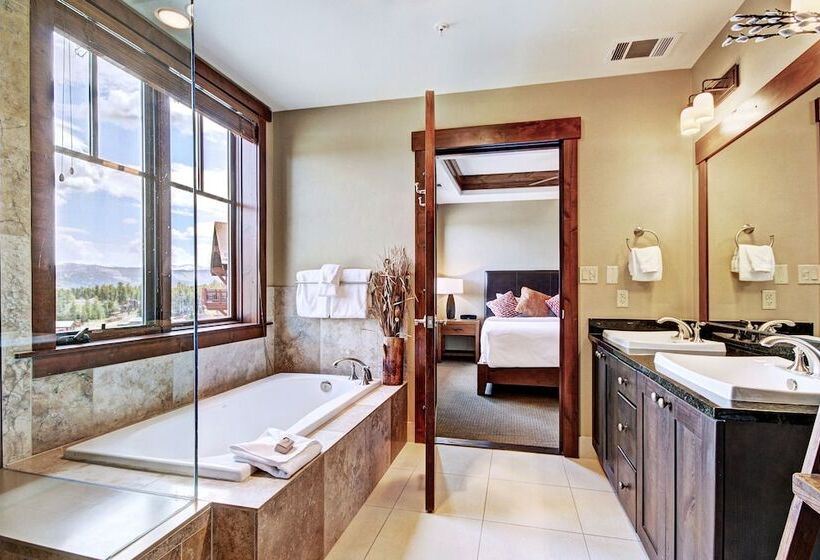 Апартаменты 1 Спальня, One Ski Hill, A Rockresort