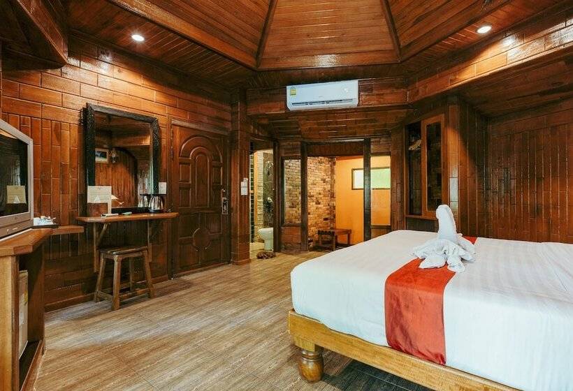 1階のスーペリアルーム, Phu Pha Aonang Resort & Spa