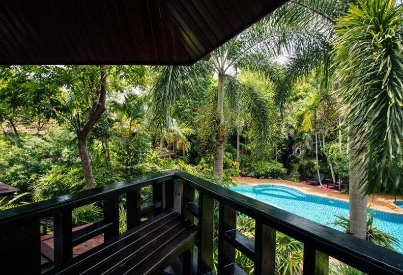 デラックスルーム, Phu Pha Aonang Resort & Spa