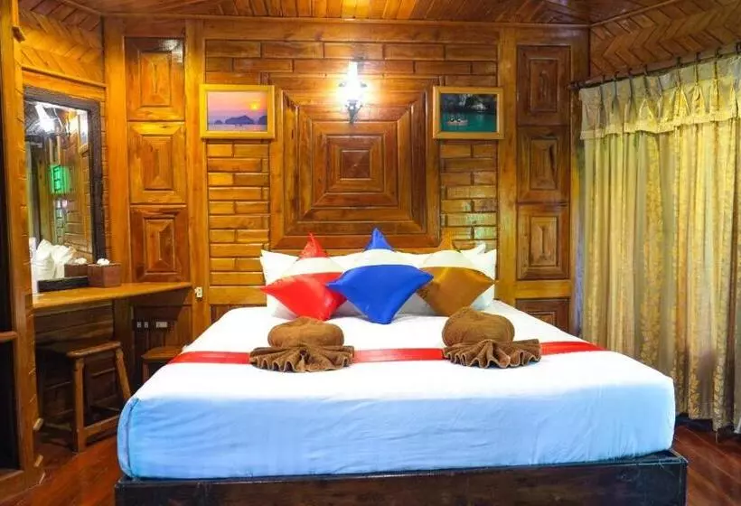 １階のスタンダードルーム, Phu Pha Aonang Resort & Spa