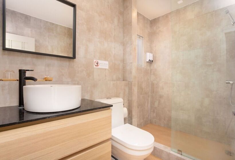 带1个卧室的带阳台的公寓, Studio 365 Serviced Apartments