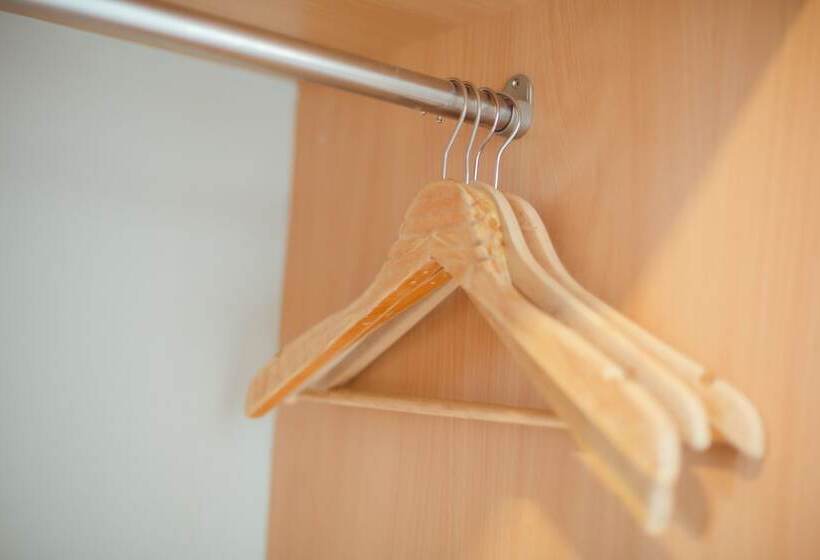 带阳台两卧公寓, Studio 365 Serviced Apartments