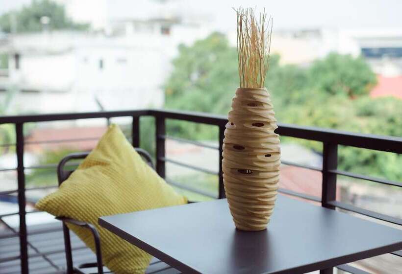 带阳台两卧公寓, Studio 365 Serviced Apartments