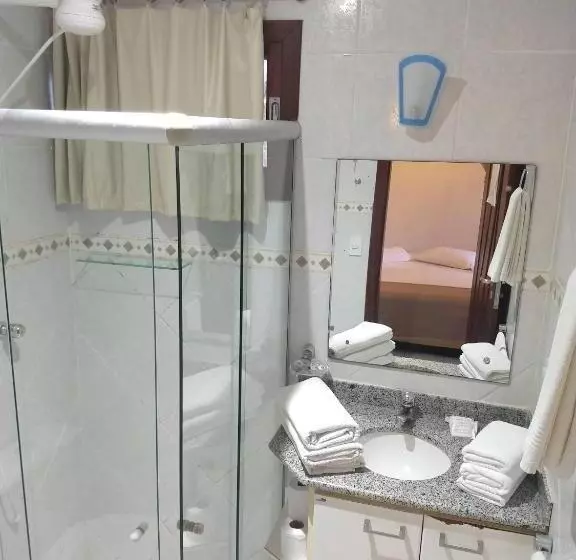 اتاق لوکس خانوادگی, Apart Hotel Serantes
