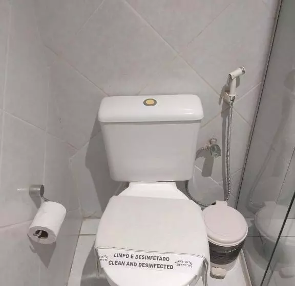 اتاق لوکس خانوادگی, Apart Hotel Serantes