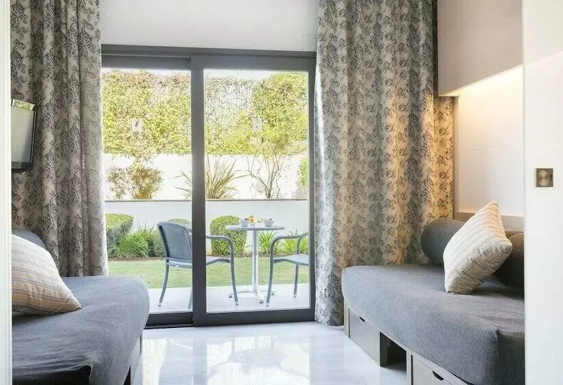 اتاق خانوادگی, Hipotels Gran Conil & Spa