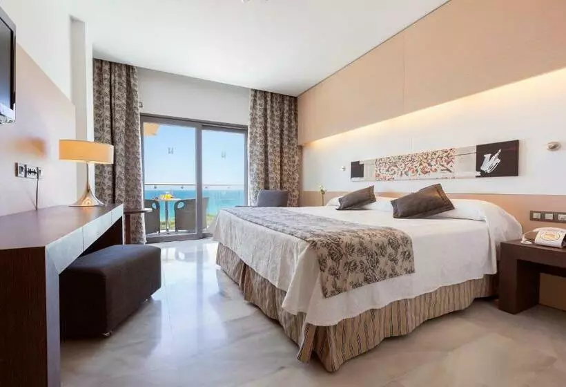 سوییت جونیور, Hipotels Gran Conil & Spa