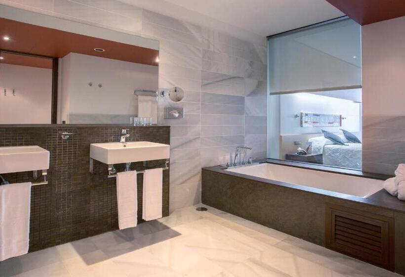 جناح جونيور, Hipotels Gran Conil & Spa