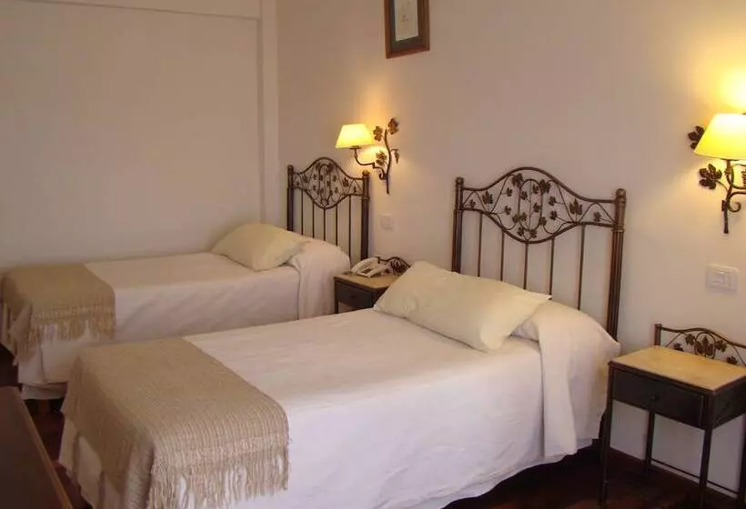 اتاق سوپریور, Asturias