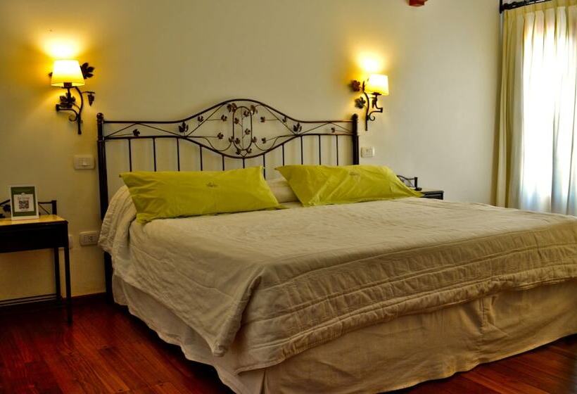 수피리어 룸, Asturias