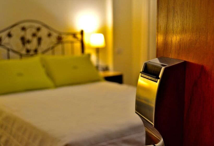 스탠다드 룸, Asturias