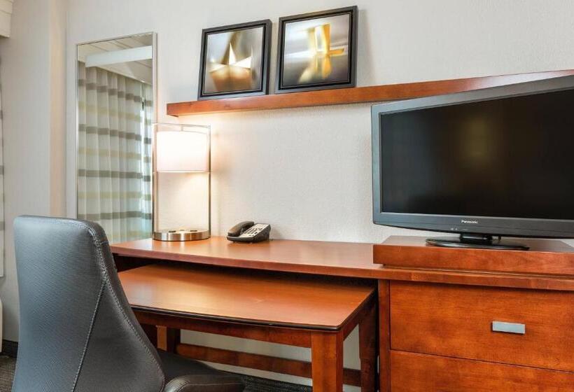 חדר אקזקיוטיב חדר קינג, Courtyard By Marriott Houston Galleria