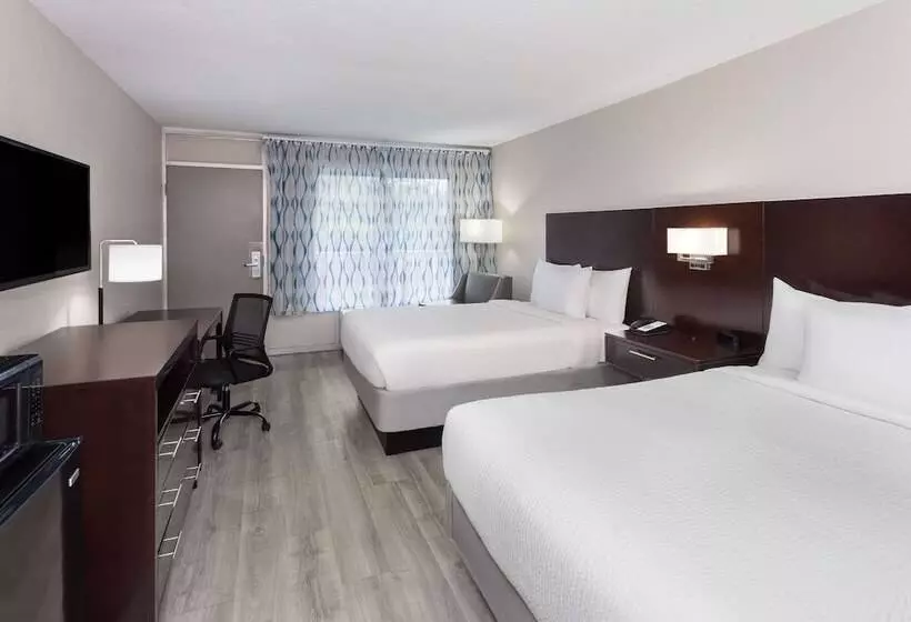 اتاق استاندارد با 2 تخت دوبل, Days Inn By Wyndham Melbourne
