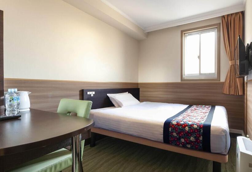 이코노미 룸, Dotonbori