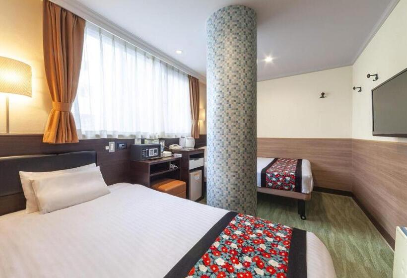 이코노미 룸, Dotonbori