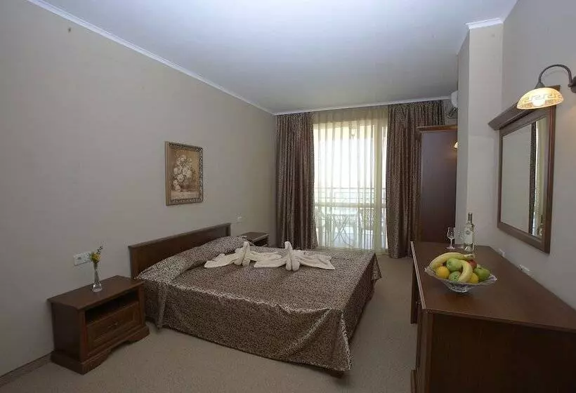 オーシャンビュースタンダードルーム, Festa Pomorie Resort