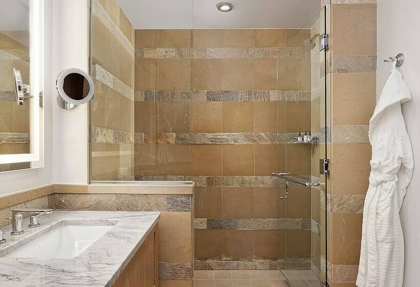 חדר סטנדרט שתי מיטות זוגיות, Four Seasons Resort Jackson Hole