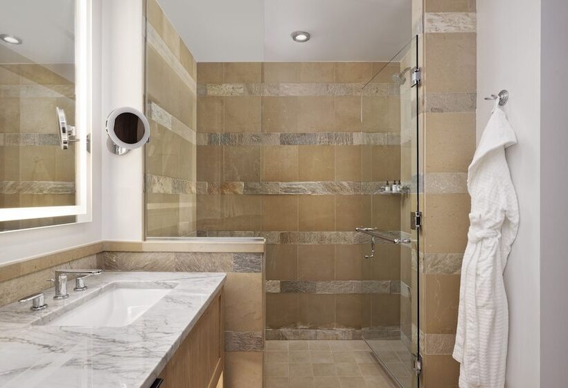 חדר סטנדרט שתי מיטות זוגיות, Four Seasons Resort Jackson Hole