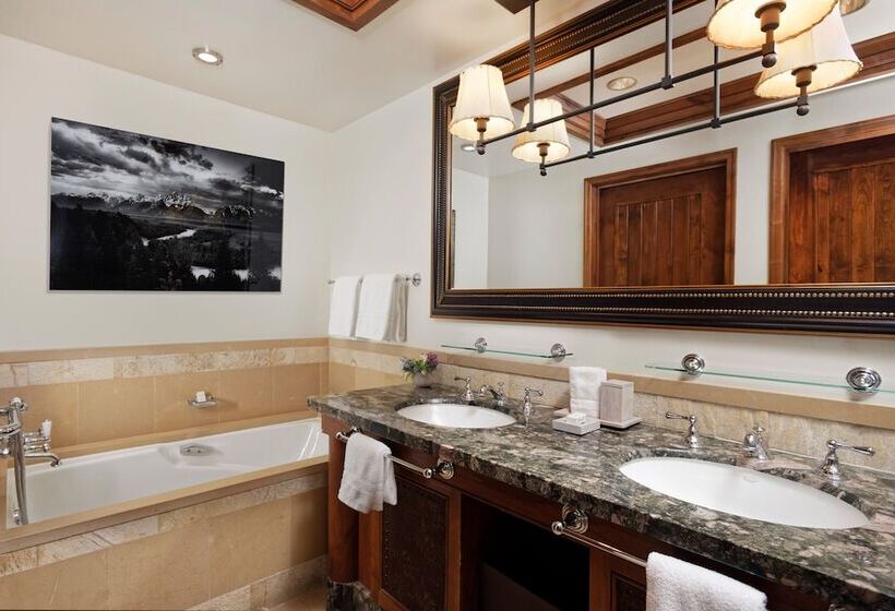 חדר סטנדרט מקשר, Four Seasons Resort Jackson Hole