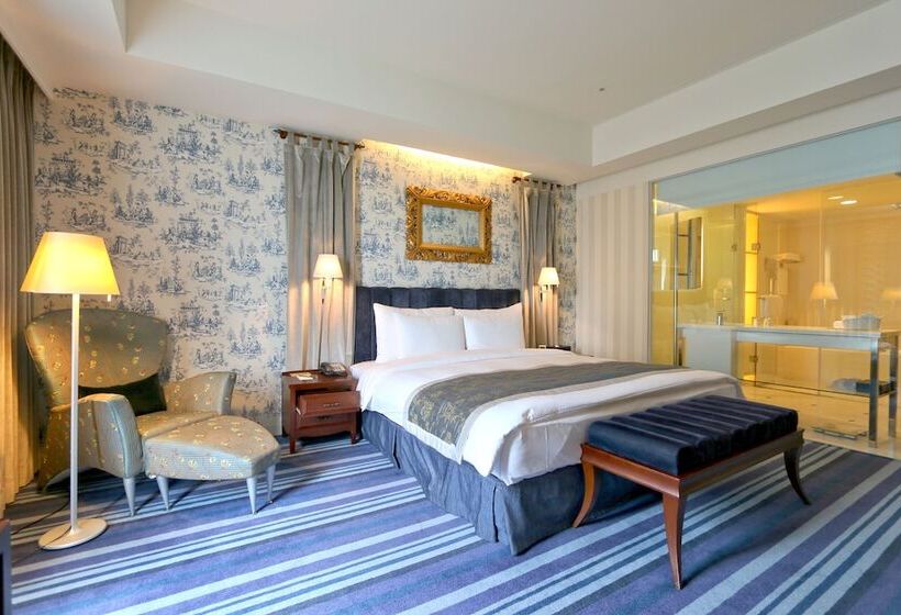 اتاق پرمیوم, Grand Victoria