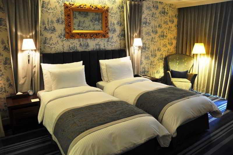 اتاق لوکس, Grand Victoria