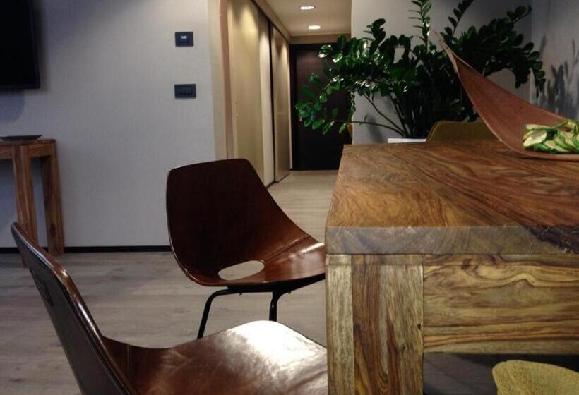 סוויטה, H2c Hotel Milanofiori