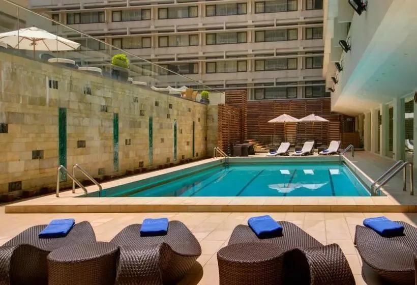 اتاق لوکس سه تخته, Marco Polo Hongkong