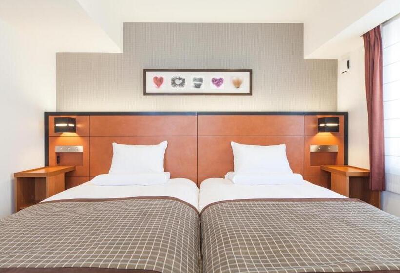 디럭스 룸, Mystays Sakaisujihonmachi