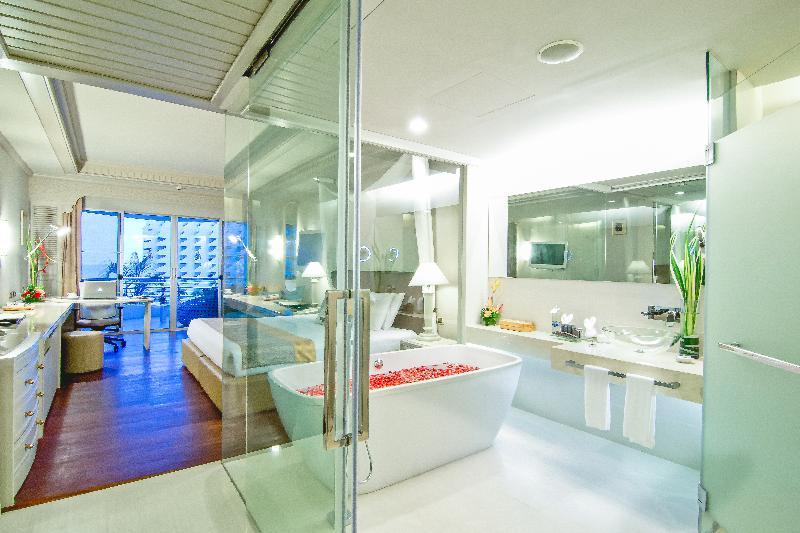 Номер Стандарт Вид на Море, Royal Cliff Grand Hotel Pattaya