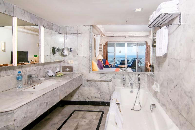 Номер Стандарт Вид на Море, Royal Cliff Grand Hotel Pattaya