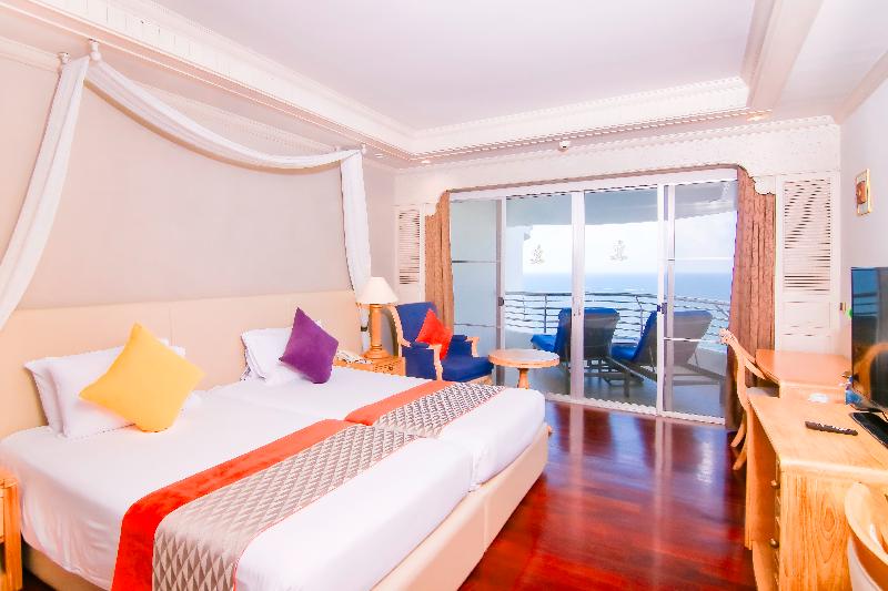 Номер Стандарт Вид на Море, Royal Cliff Grand Hotel Pattaya